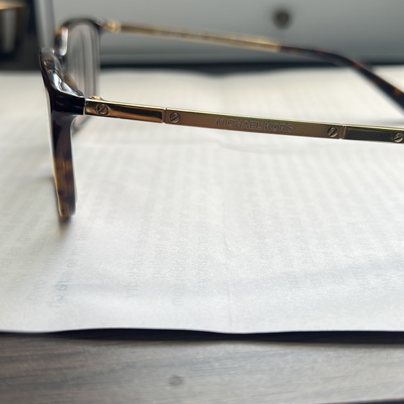 Michael Kors Frames - Picture 2 of 3
